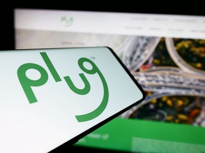 Plug Power Stock Surges Nearly 13% In Monday Pre-Market: What's Going On?