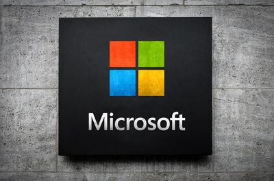 Microsoft To Rally More Than 30%? Here Are 10 Top Analyst Forecasts For Monday