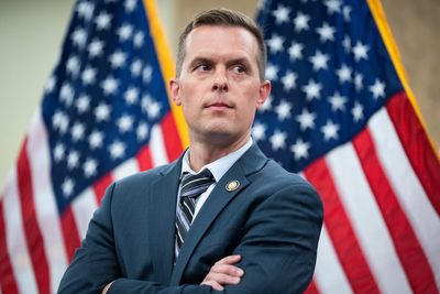 Vulnerable Maine Rep. Jared Golden draws primary challenger - Roll Call