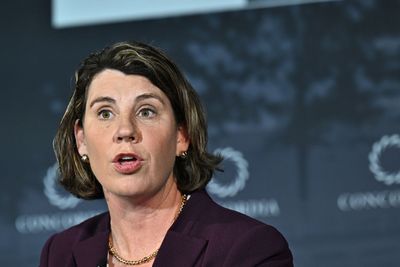 Kentucky Democrat Amy McGrath launches second bid for Senate - Roll Call