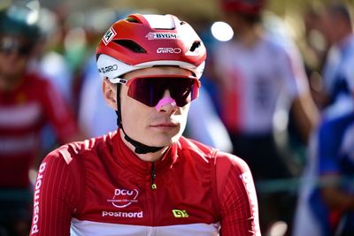 Why did only 17 riders finish the European Championships elite men's road race?