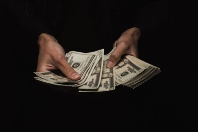 Parent Says 'Feels Insane Wages Barely Moved In 20 Years While Costs Exploded' As Teen Makes $9 An Hour, Basically Just To Cover Gas And Iced Lattes