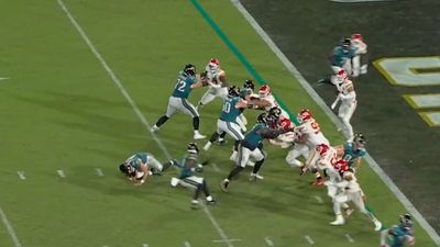 Trevor Lawrence Somehow Turned Brutal Lowlight Into Game-Winning Touchdown