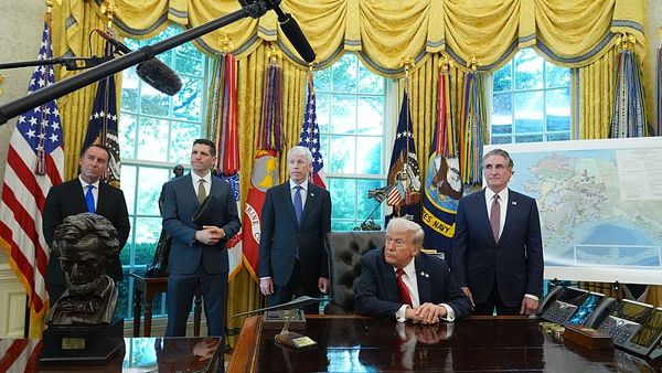 Trump prepared to invoke Insurrection Act if courts, lawmakers delay National Guard deployment plans