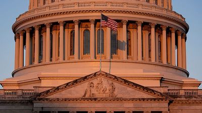Shutdown showdown: US government remains closed for now