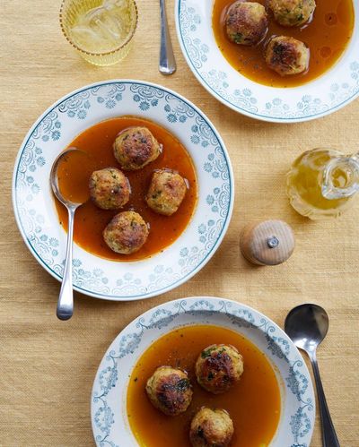 José Pizarro’s recipe for parsnip, apple and chickpea albóndigas in saffron-tomato broth
