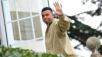 Rift in France Camp But Kylian Mbappé Problem Not a ‘Deal Breaker’