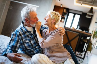 Here’s Why DINKS Are Buying Into Risky “Retirement Communities”