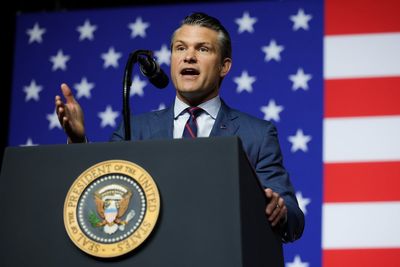 Anti-woke crusader Pete Hegseth praised DEI and working with Democrats while at Harvard, report says