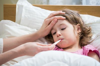 10 Ways to Tell If Your Child Is Faking an Illness for Emotional Reasons