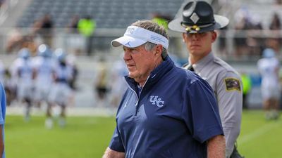 UNC, Hulu Nix Planned Documentary Amid Bill Belichick's Awful Start to First Year
