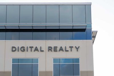 Earnings Preview: What To Expect From Digital Realty Trust's Report