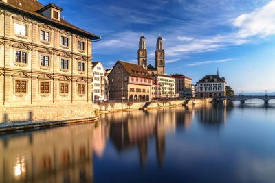 You're High-Net-Worth: Should Your Retirement Savings Be in a Swiss Bank?