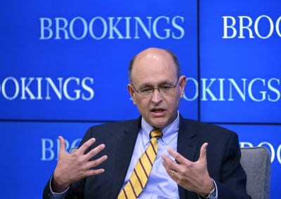 Top Wall Street economist sees 2 ways tariffs could play out—and neither is good for the average worker