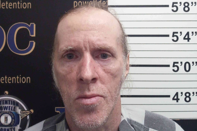 Kentucky man arrested after displaying ‘Halloween decorations’ of local officials being hanged