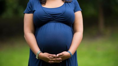 Husband labels wife ‘selfish’ and ‘vain’ for choosing surgery for herself over having a 3rd child