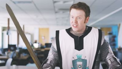 To celebrate Critical Role 4, Matt Mercer hid an important message to new DM Brennan Lee Mulligan inside a gifted pair of hand-forged swords