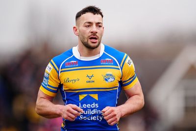 Super League Man of Steel award won by Leeds half-back Jake Connor
