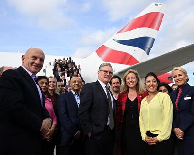 Starmer insists India trade deal will not affect UK visas as he heads to Mumbai