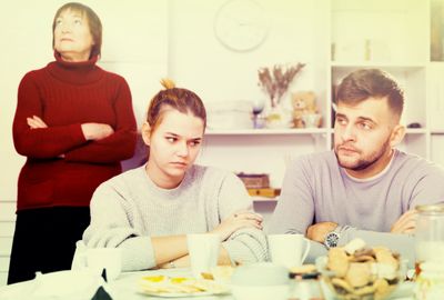 6 Signs Your Partner’s Family Is Hurting Your Relationship