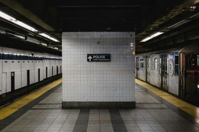 NYC Subway Horror: Man Is Beaten to Death Outside a Busy Station as Killer Remains on the Loose