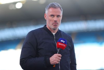 'Slow down’ Jamie Carragher denies anti-Arsenal media narrative