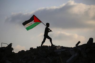 Gaza latest: Trump says deal reached for Hamas to release hostages and Israel to withdraw troops as ‘first steps’ toward peace