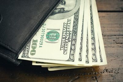 Furloughed Federal Workers Not Guaranteed Back Pay After Government Shutdown, Says White House — Points To 2019 Law Signed By Trump