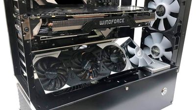 GPU mirror lets you watch your RTX 5090 melt in real time without straining your neck — blocks the other PCIe slots on your motherboard, though