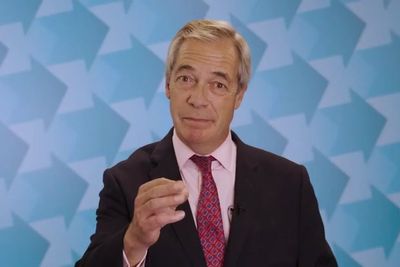 Nigel Farage hits out at ‘detached from reality’ Gary Neville after football pundit’s flag video