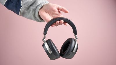 Sennheiser just revealed new wireless headphones that bundle a special transmitter for 'true audiophile sound' on the go