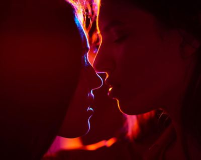The Decadence by Leon Craig review – queer haunted house tale fails to chill