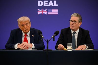 NHS drug prices set to rise as Starmer to cave on Trump demands