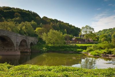Thousands bring UK’s biggest-ever environmental pollution legal action claim over River Wye
