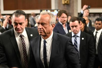 Is RFK Jr. Fired? Controversial Health Czar Faces Possible Political Ruin and Public Split from Cheryl Hines