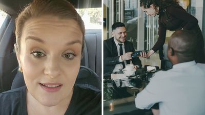 ‘They did not have to show me the grace’: Server starts crying after making a common but serious mistake. Then the guest slips her something