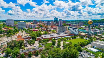 7 Cities Where You Can Retire for $3K a Month and Enjoy All Four Seasons