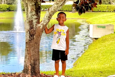 Mom says she was charged $382 after HOA targeted her son, 5, for swinging on a tree near a bus stop