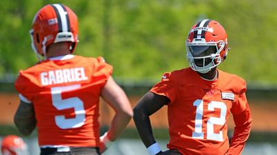 Browns' Kevin Stefanski Addresses Whether Shedeur Sanders Will Back Up Dillon Gabriel