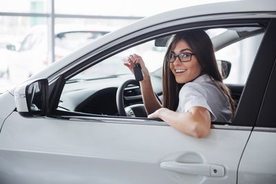 Bring The Car Back: 6 Reasons You Had To Return The Car to The Dealer