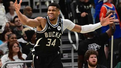 Giannis Antetokounmpo Responds to Latest Bucks Trade Rumors
