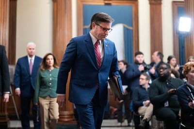 Democrats seize on conservative support as hope to end shutdown - Roll Call