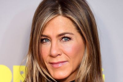 Jennifer Aniston: The wisdom older women contribute is quite extraordinary