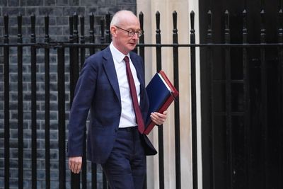 Job advisers in GP surgeries to help long-term sick and disabled into work