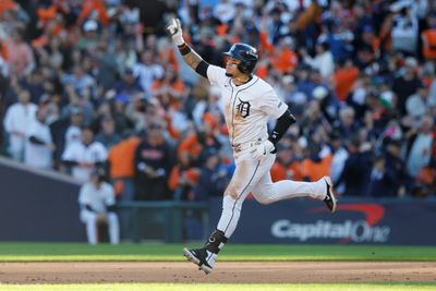 Jays Down Yankees To Advance In MLB Playoffs As Tigers, Cubs Stay Alive