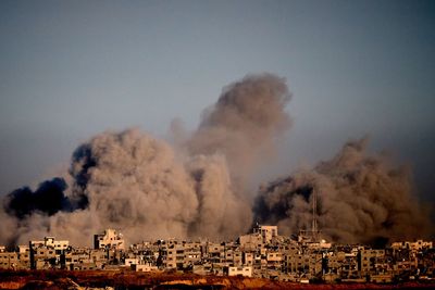 Starmer expresses ‘profound relief’ after Trump announces agreement on first phase of Gaza peace deal
