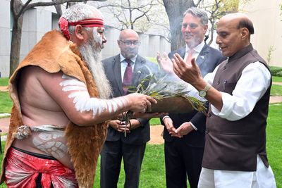 India and Australia sign a security deal that includes military talks and submarine cooperation