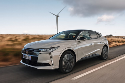 DS No.4 E-Tense review – all-electric hatchback gets an upgrade