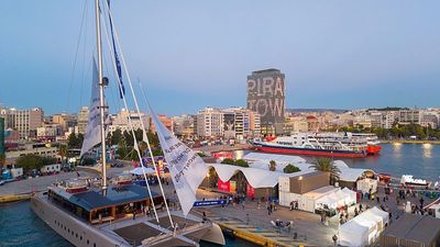 Art Explora: all abord the ship selling culture around the Mediterranean