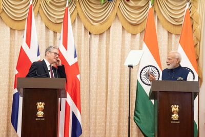 UK signs £350m deal to supply India with air defence missiles and launchers